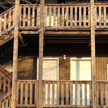 Cozy 1 Bedroom, 1 Min From Irving Park Blue Line, Free Parking シカゴ エクステリア 写真