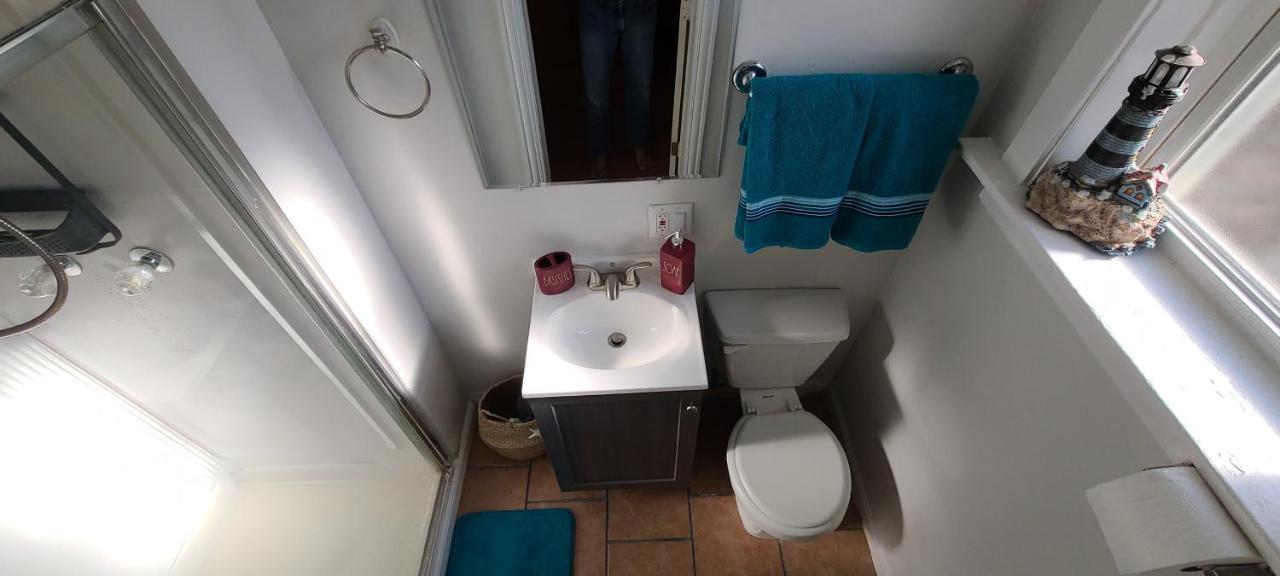 Cozy 1 Bedroom, 1 Min From Irving Park Blue Line, Free Parking シカゴ エクステリア 写真
